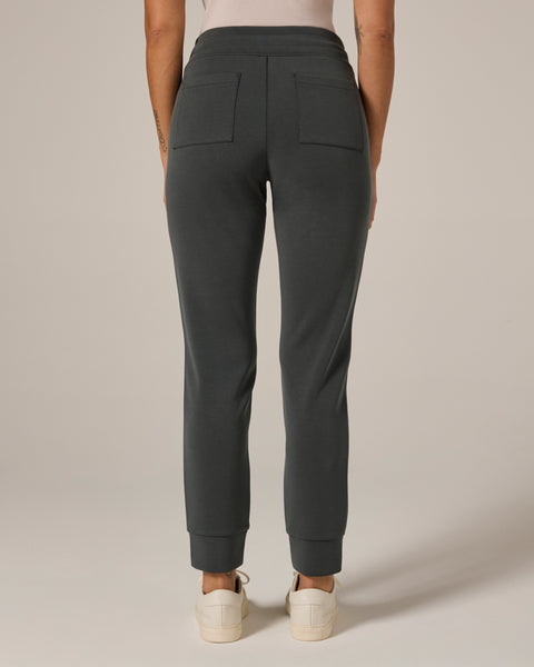REV Slim Fit Jogger (7 Diamonds)