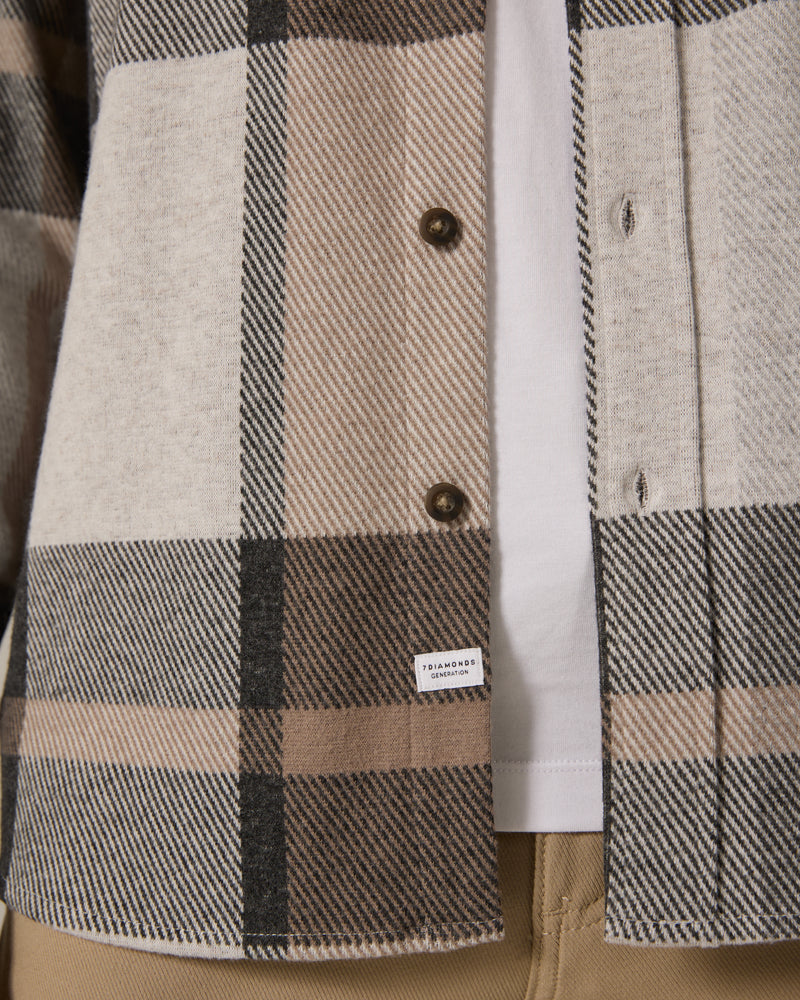 beige-8106