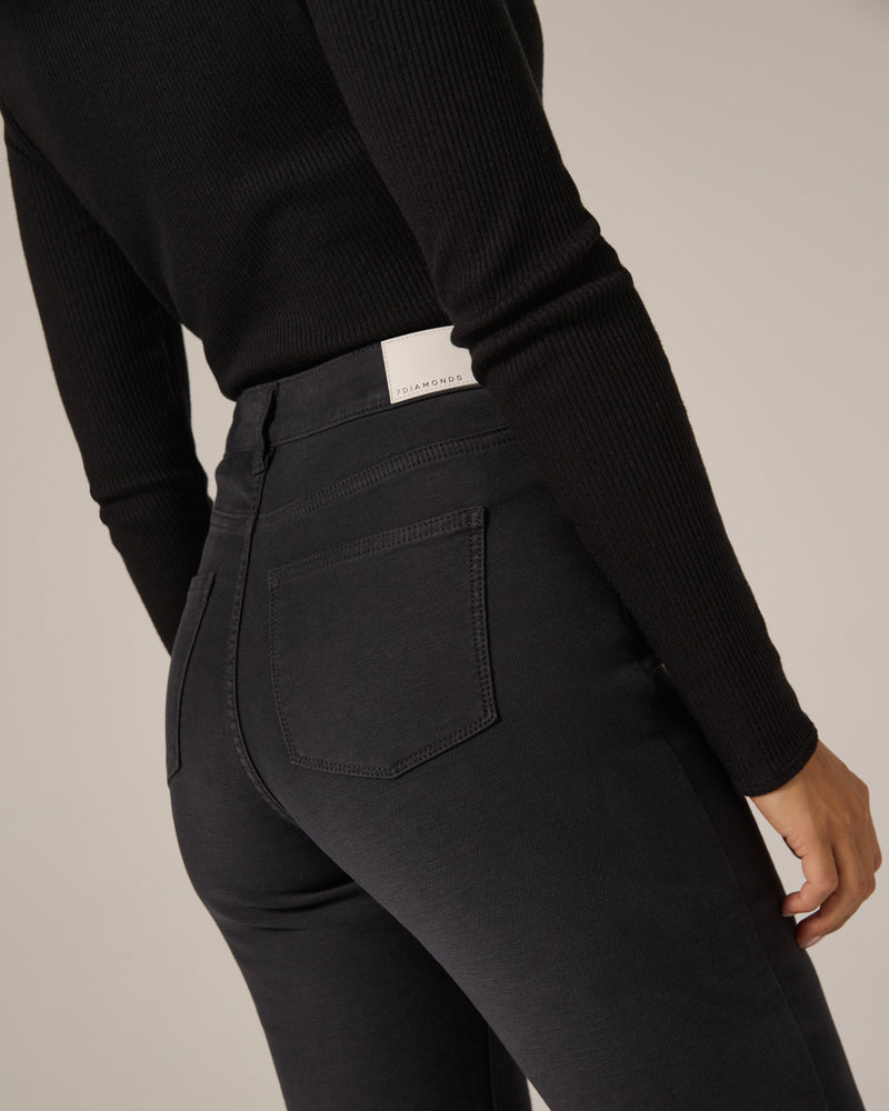 charcoal-3005