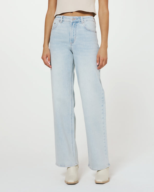 washed-light-blue-3064